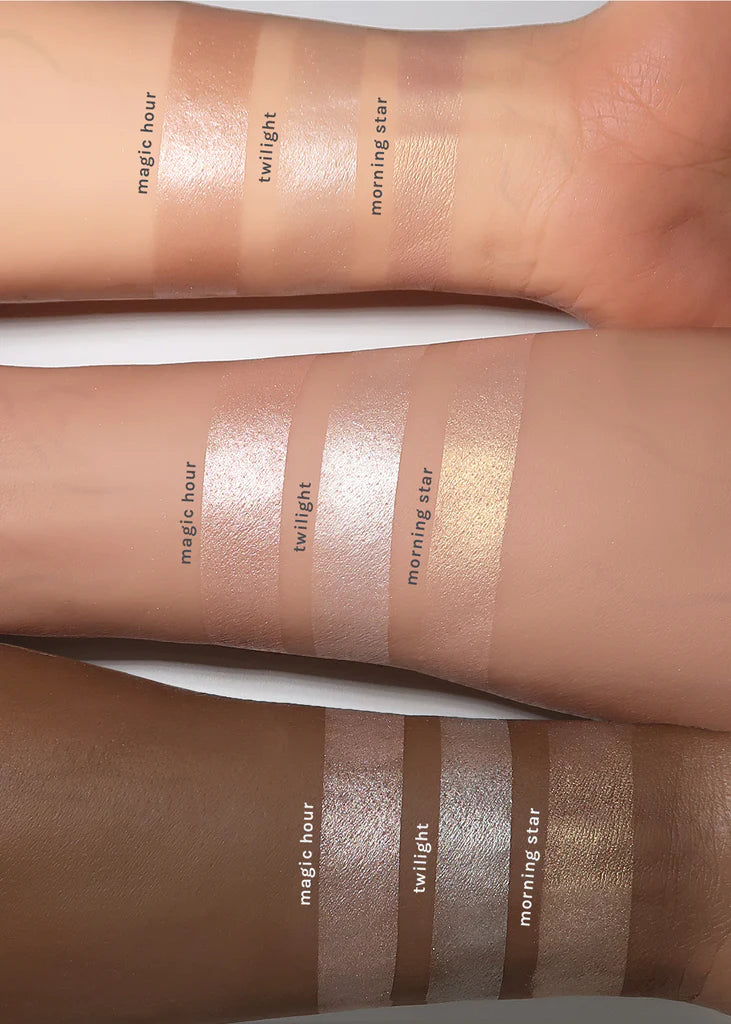 AOA Everglow highlighter