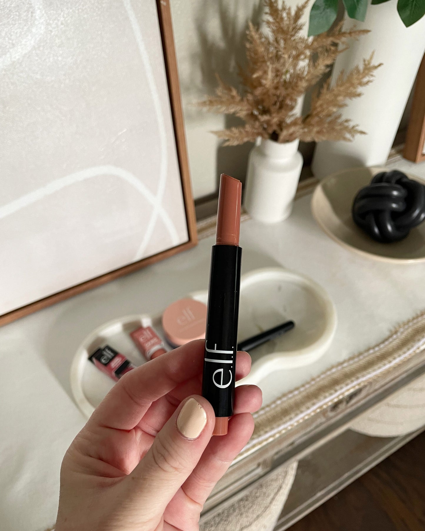 Elf lip plumping pen