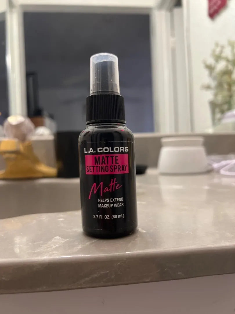 La Colors Setting Spray Matte